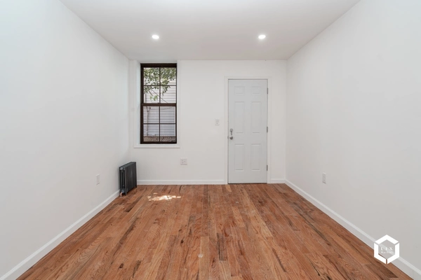 3 bedrooms apartment for rent in Jamaica - Queens, New York