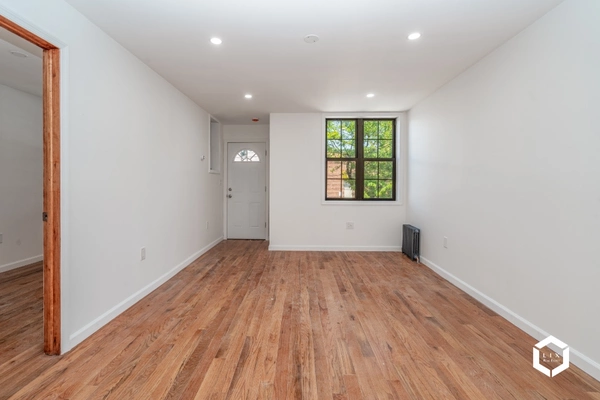 3 bedrooms apartment for rent in Jamaica - Queens, New York
