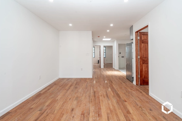 3 bedrooms apartment for rent in Jamaica - Queens, New York