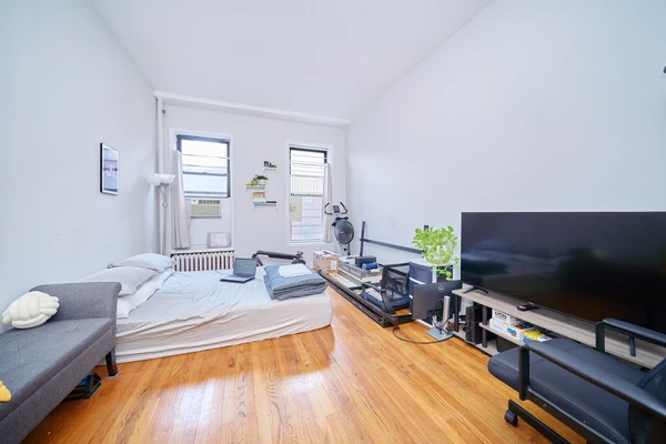 Studio Apartment for rent in Midtown West - Manhattan, New York