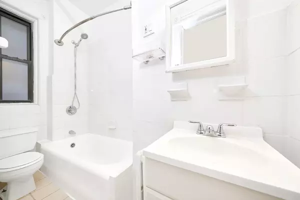 2 bedrooms apartment for rent in Upper East Side - Manhattan, New York
