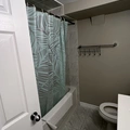 Room for rent in High Park #6