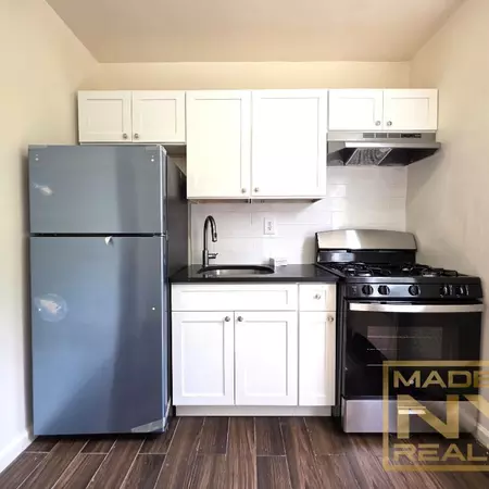 2 bedrooms apartment for rent in Bayside - Queens, New York