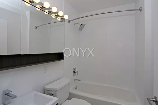 2 bedrooms apartment for rent in Midtown West - Manhattan, New York