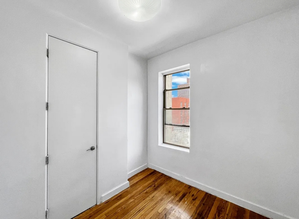3 bedrooms apartment for rent in Washington Heights - Manhattan, New York