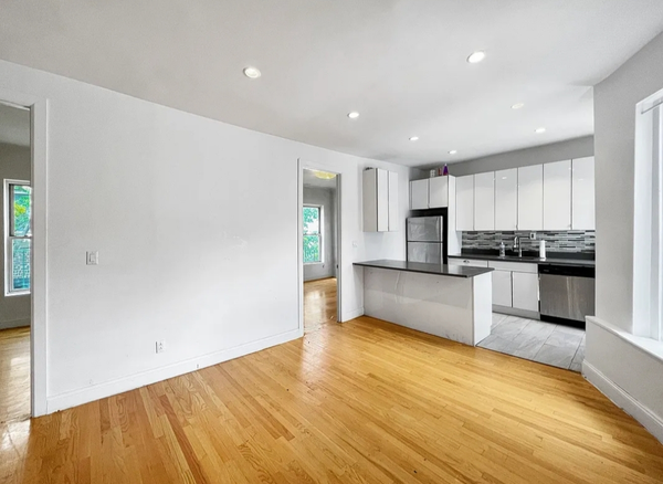 3 bedrooms apartment for rent in Washington Heights - Manhattan, New York