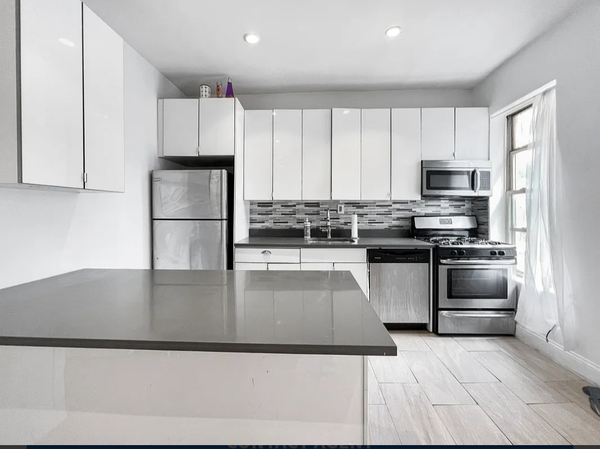 3 bedrooms apartment for rent in Washington Heights - Manhattan, New York