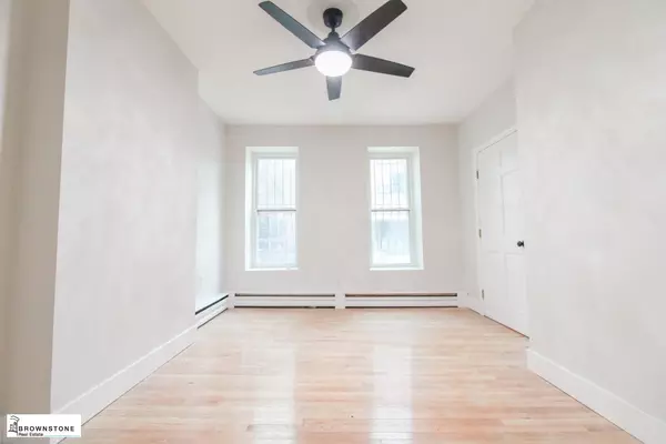 3 bedrooms apartment for rent in Carroll Gardens - Brooklyn, New York