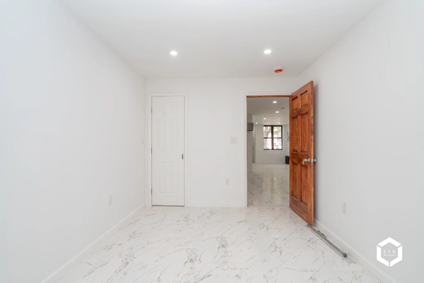 2 bedrooms apartment for rent in Jamaica - Queens, New York