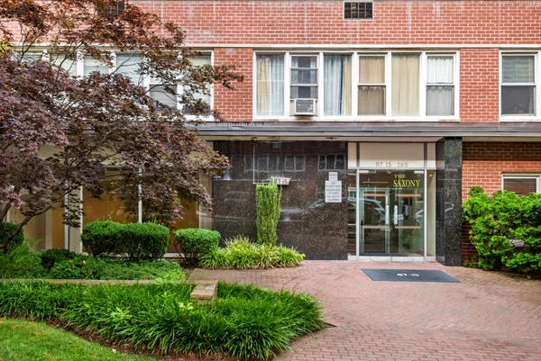 Studio Apartment for rent in Jamaica Hills - Queens, New York