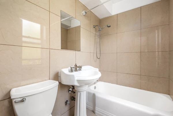 Studio Apartment for rent in Jamaica Hills - Queens, New York