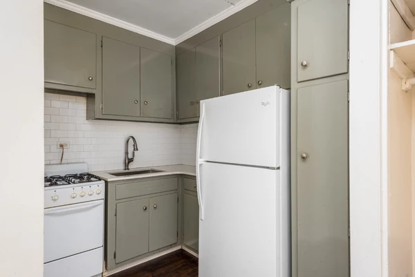 Studio Apartment for rent in Jamaica Hills - Queens, New York