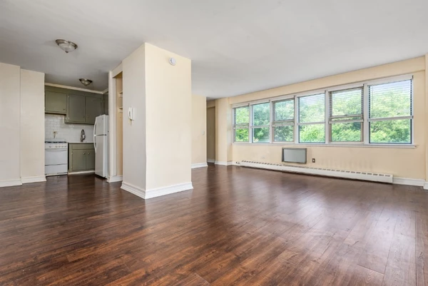 Studio Apartment for rent in Jamaica Hills - Queens, New York