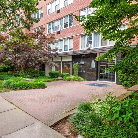 Studio Apartment for rent in Jamaica Hills - Queens, New York