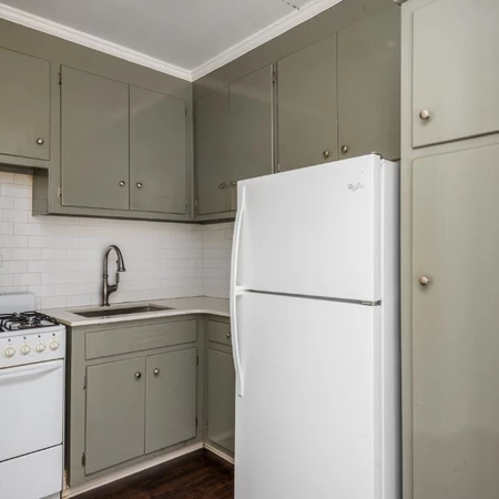 Studio Apartment for rent in Jamaica Hills - Queens, New York