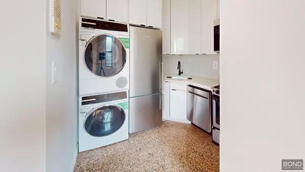 3 bedrooms apartment for rent in East Village - Manhattan, New York