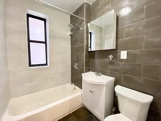 3 bedrooms apartment for rent in Inwood - Manhattan, New York