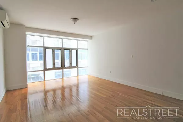 1 bedroom apartment for rent in Elmhurst - Queens, New York