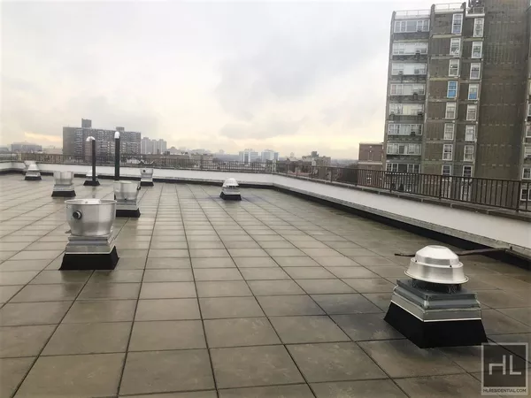 3 bedrooms apartment for rent in Whitestone - Queens, New York