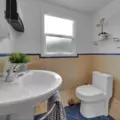 Room for rent in Oakland East #6