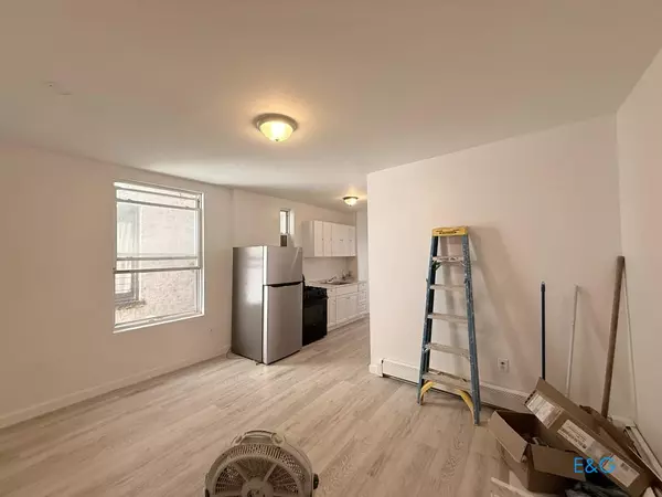 3 bedrooms apartment for rent in Brownsville - Brooklyn, New York