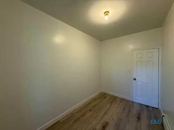 3 bedrooms apartment for rent in Brownsville - Brooklyn, New York