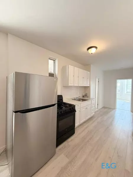 3 bedrooms apartment for rent in Brownsville - Brooklyn, New York