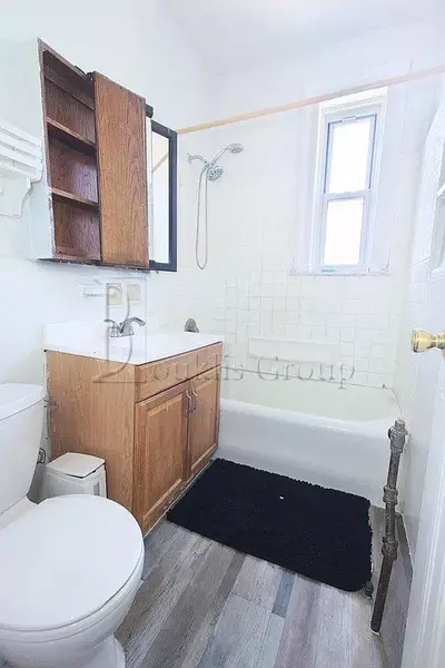 2 bedrooms apartment for rent in Forest Hills - Queens, New York