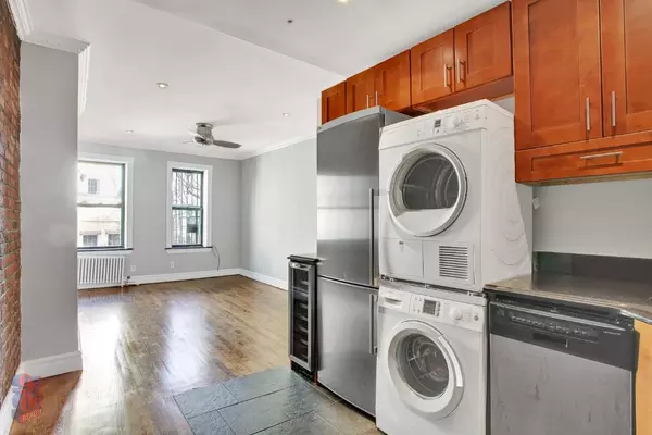 2 bedrooms apartment for rent in East Village - Manhattan, New York