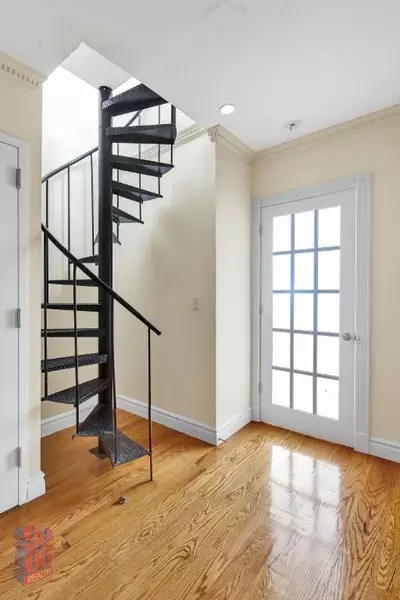 2 bedrooms apartment for rent in East Village - Manhattan, New York