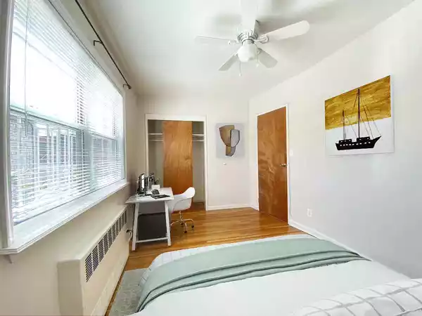 3 bedrooms apartment for rent in LIC - Queens, New York