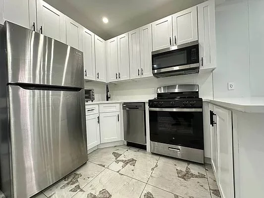 3 bedrooms apartment for rent in Washington Heights - Manhattan, New York