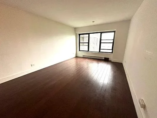 4 bedrooms apartment for rent in Midtown - Manhattan, New York