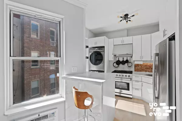 2 bedrooms apartment for rent in West Village - Manhattan, New York