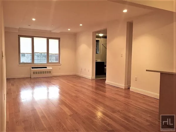 2 bedrooms apartment for rent in Whitestone - Queens, New York