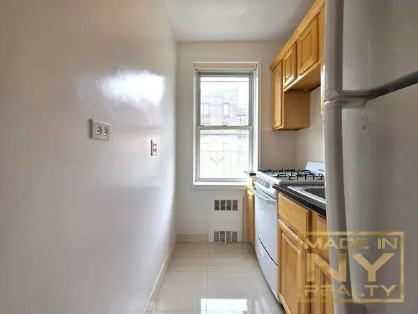 Studio Apartment for rent in Rego Park - Queens, New York
