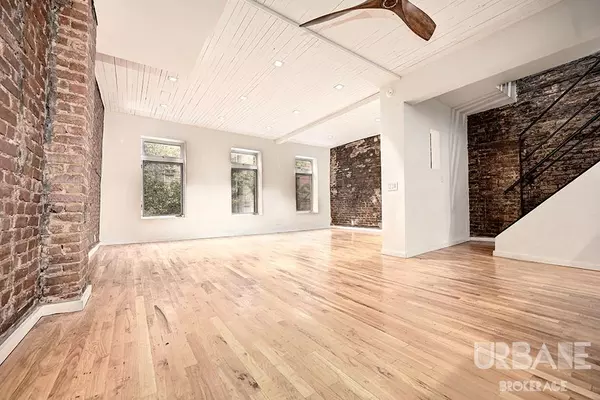 5 bedrooms apartment for rent in Union Square - Manhattan, New York