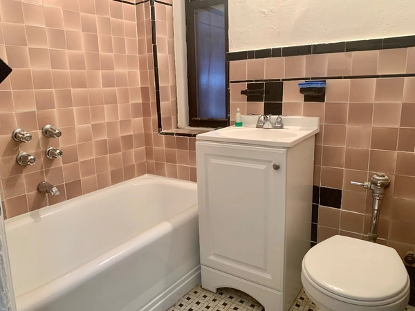 Studio Apartment for rent in Midtown West - Manhattan, New York