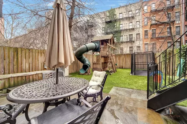 4 bedrooms apartment for rent in Upper East Side - Manhattan, New York