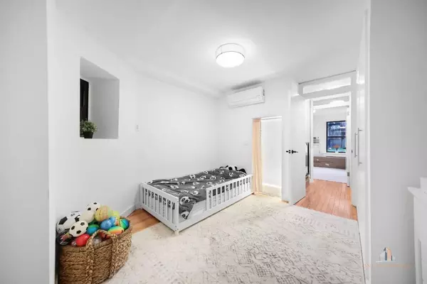 4 bedrooms apartment for rent in Upper East Side - Manhattan, New York