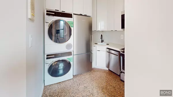 3 bedrooms apartment for rent in East Village - Manhattan, New York