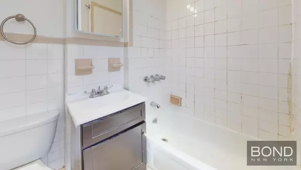 3 bedrooms apartment for rent in East Village - Manhattan, New York