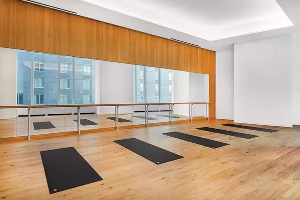 3 bedrooms apartment for rent in LIC - Queens, New York