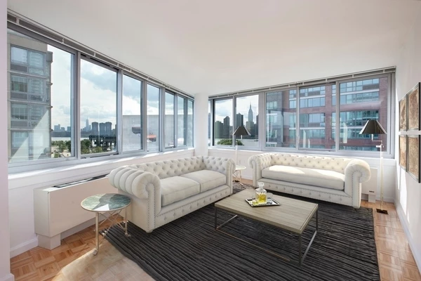 2 bedrooms apartment for rent in LIC - Queens, New York