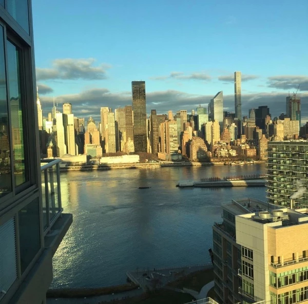 2 bedrooms apartment for rent in LIC - Queens, New York