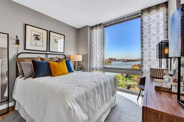 3 bedrooms apartment for rent in Roosevelt Island - Manhattan, New York
