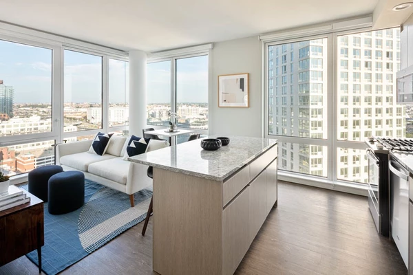 2 bedrooms apartment for rent in LIC - Queens, New York
