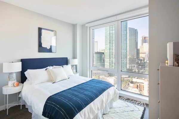 2 bedrooms apartment for rent in LIC - Queens, New York