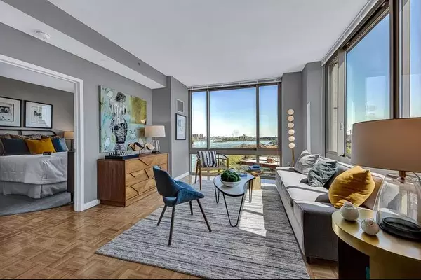 2 bedrooms apartment for rent in Roosevelt Island - Manhattan, New York