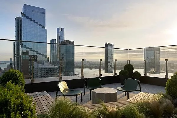 Studio Apartment for rent in Midtown West - Manhattan, New York